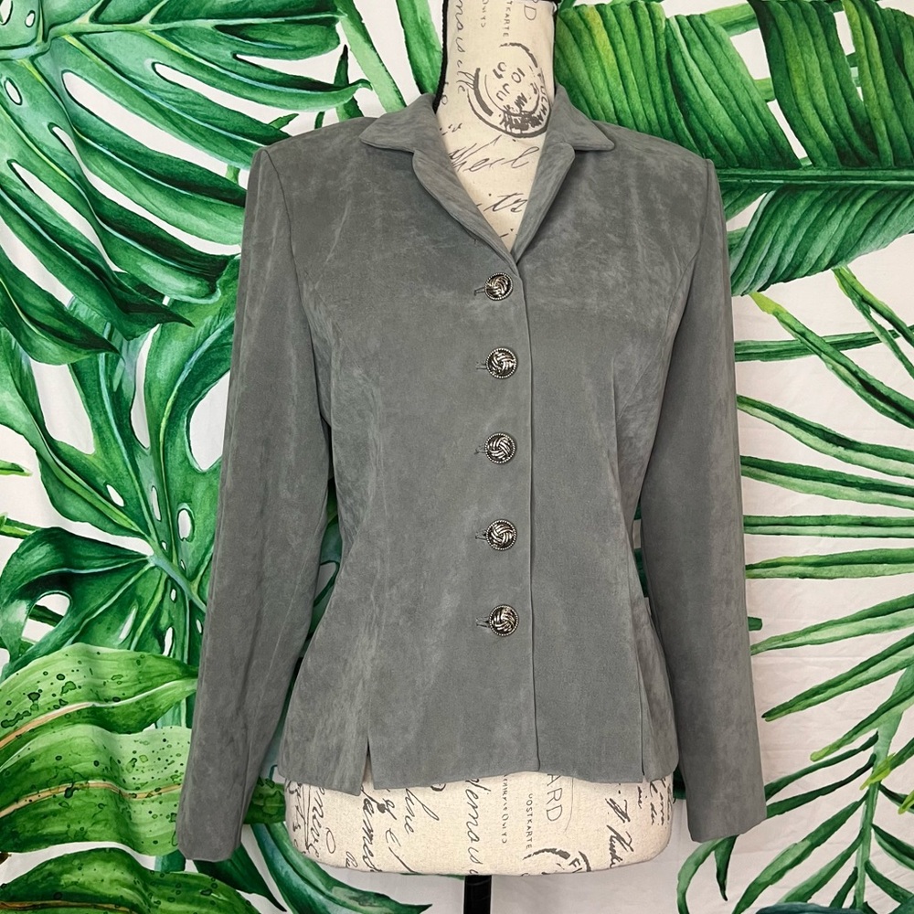 Vintage Leslie Fay Petite 8P Grey Faux Suede Silver Button Suit Neutral Jacket